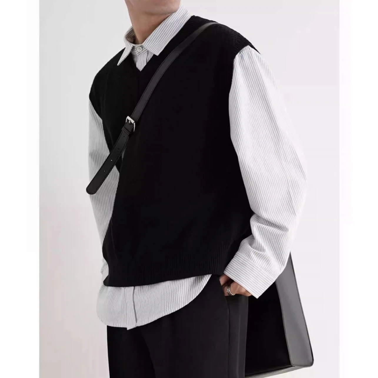 Gilet tricoté noir Simple pour - Men'S Fashion V Neck Sweater avis et prix