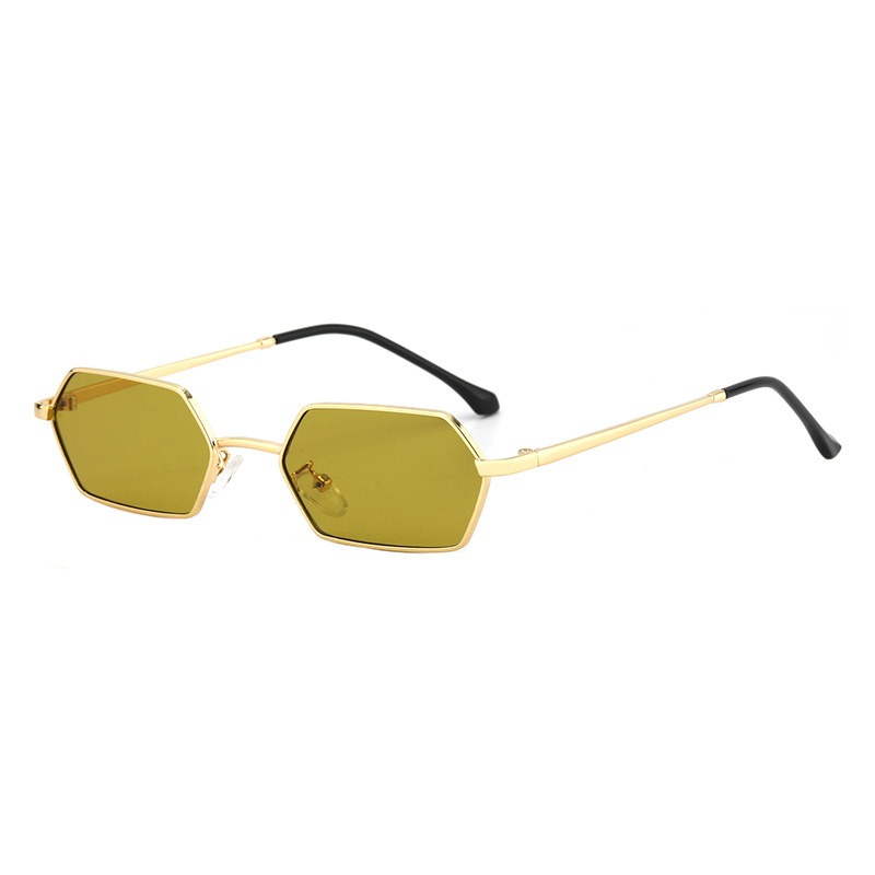 Nouvelles Lunettes de Soleil U - Men Fashion Photography avis et prix